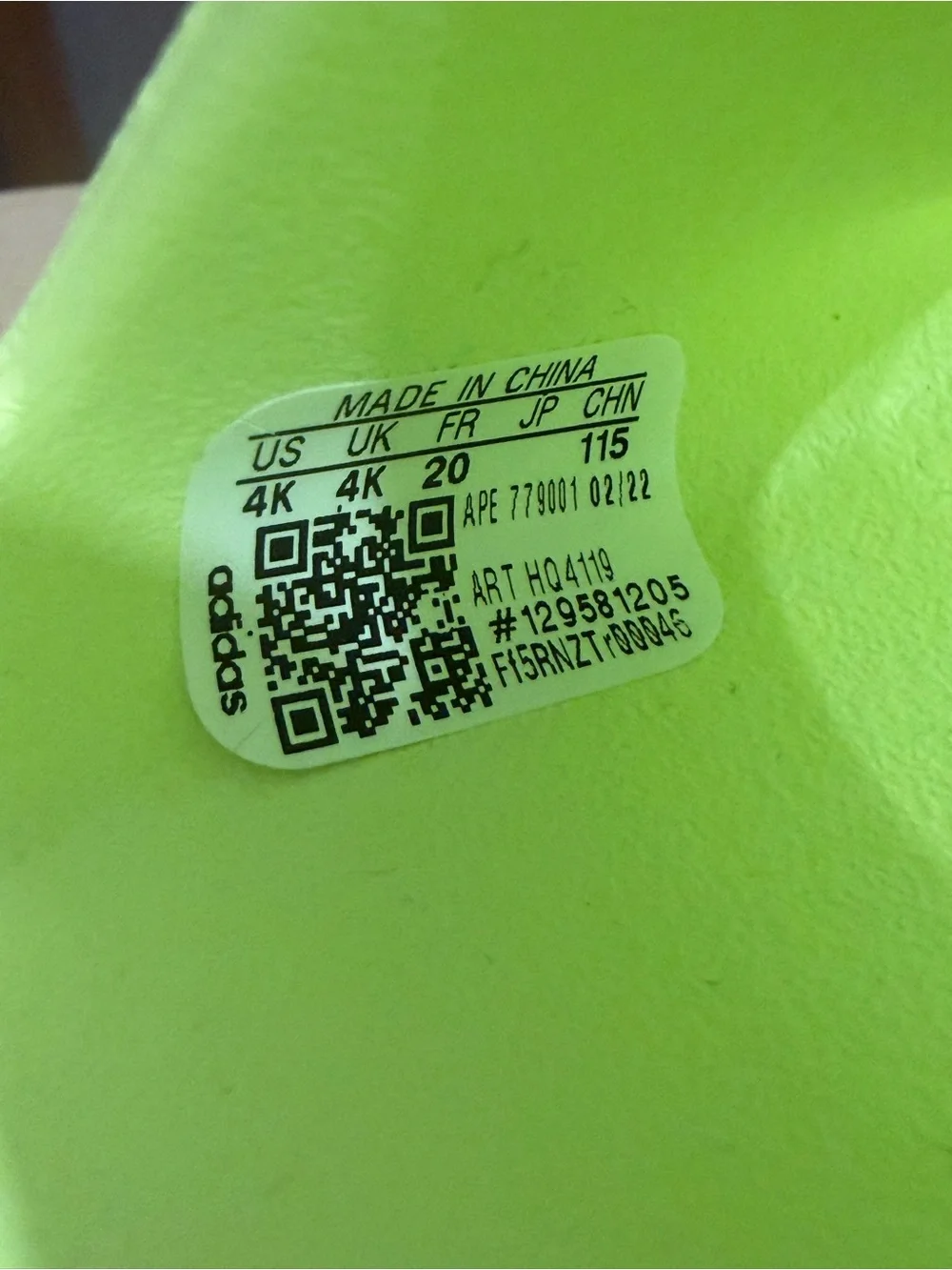 Yeezy Infant Slide in Glow Green size 4K